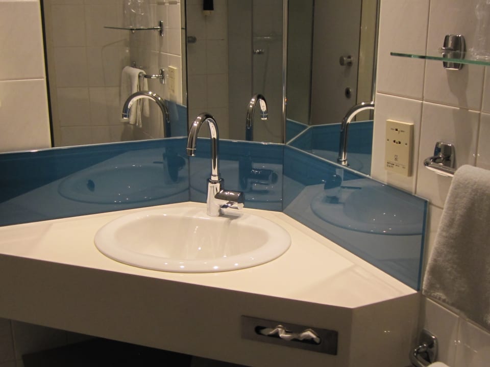 Zimmer Holiday Inn Express Frankfurt - Airport