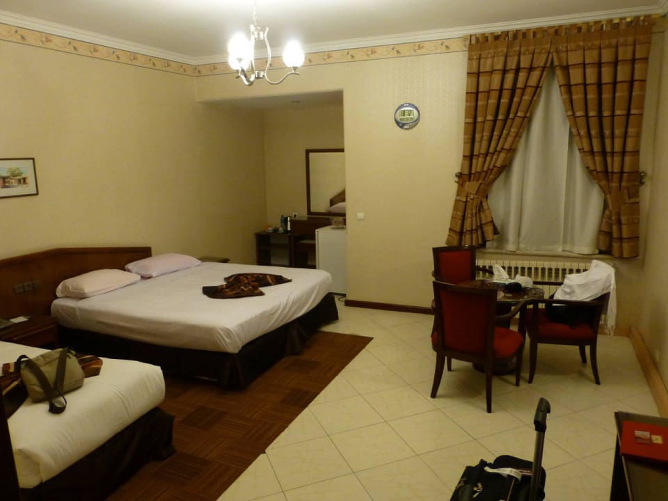 Zimmer 474 Safaiyeh Hotel