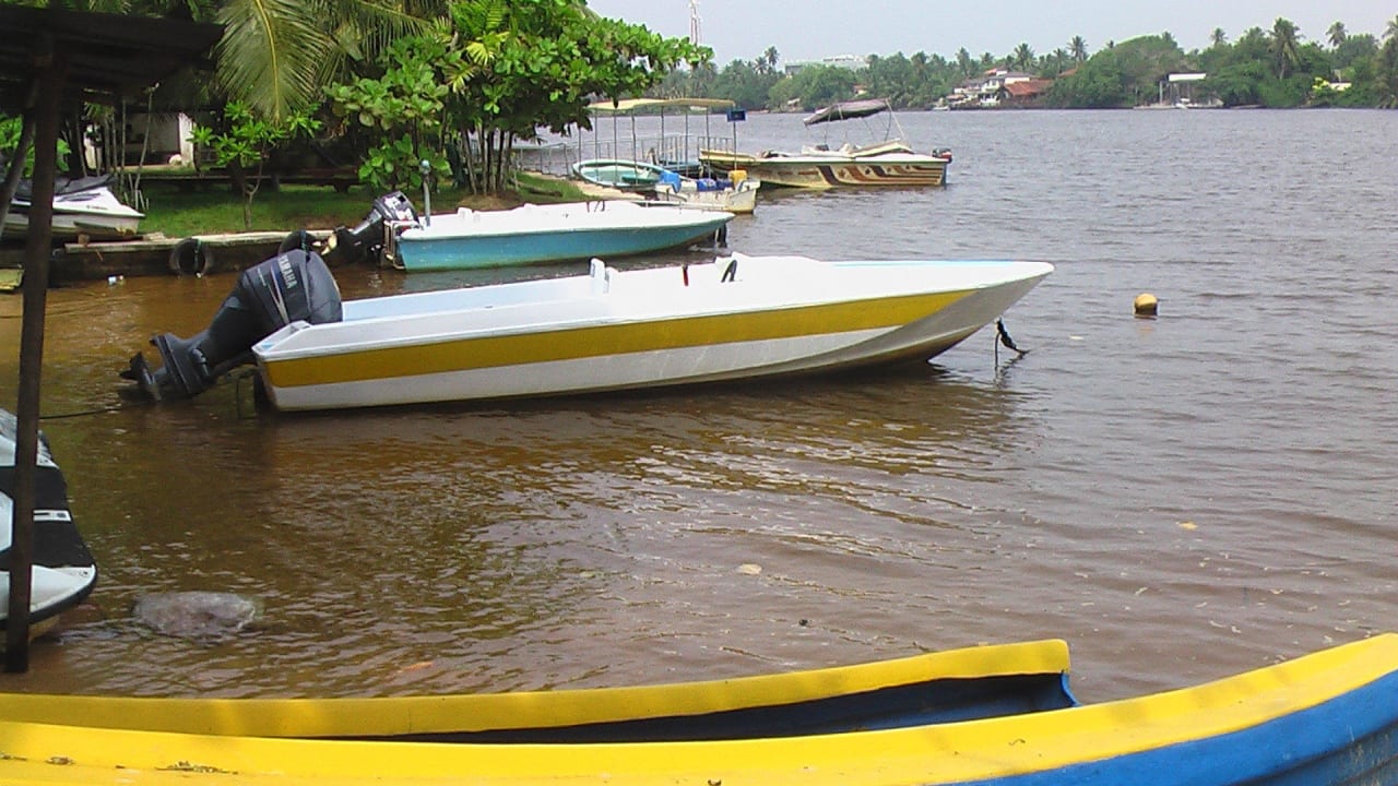 Ausflugsboote  Hotel Marina Bentota