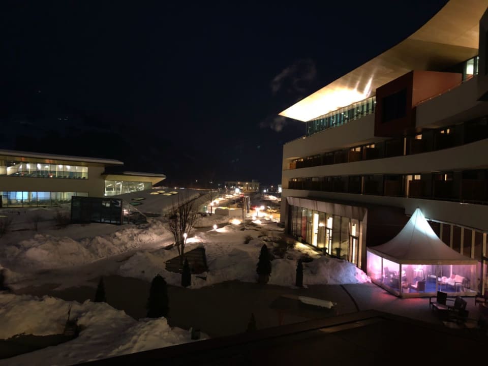 Außenansicht Tauern SPA Zell am See-Kaprun