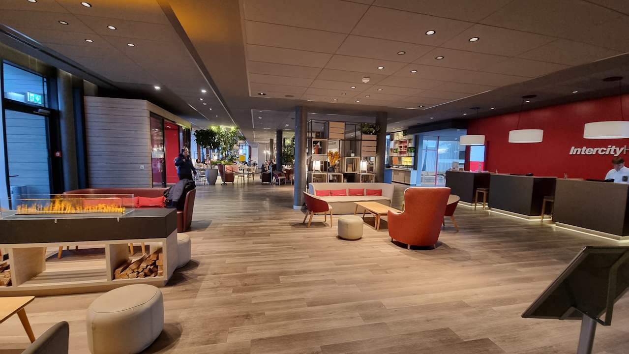 Lobby IntercityHotel Zürich Airport