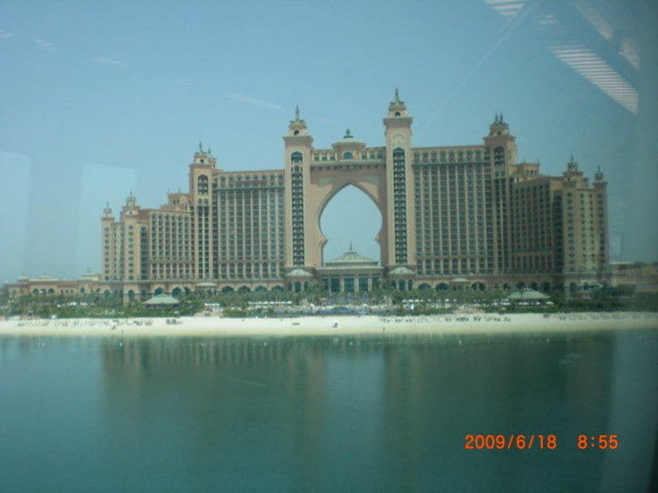 Vom Monorail aus Atlantis, The Palm
