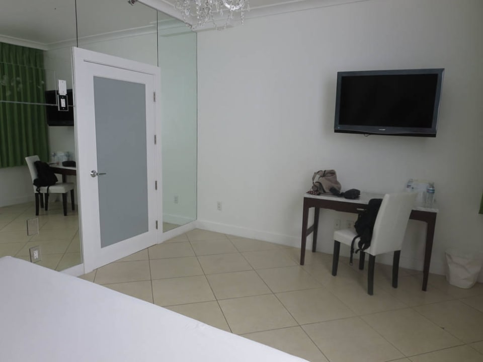 Eingang zum Bad The President Hotel