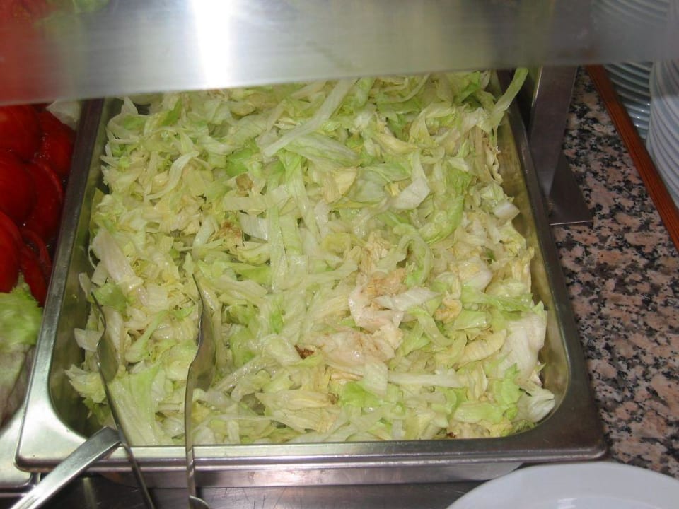 Solche Gourmethappen gab es jeden Tag, manchmal noch fauler Hotel Palia Sa Coma Playa