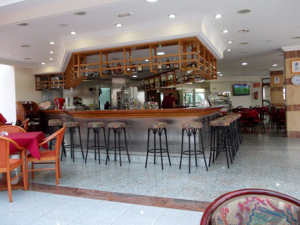 Snackbar und Frühstücksraum Apartamentos Casablanca