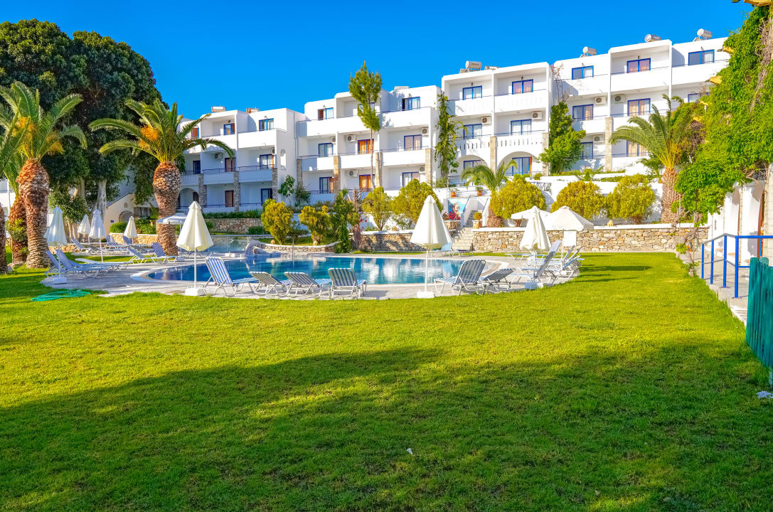 Pool Ekaterini Hotel