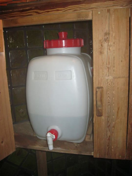 Trinkwassertank Hotel Hochfilzer