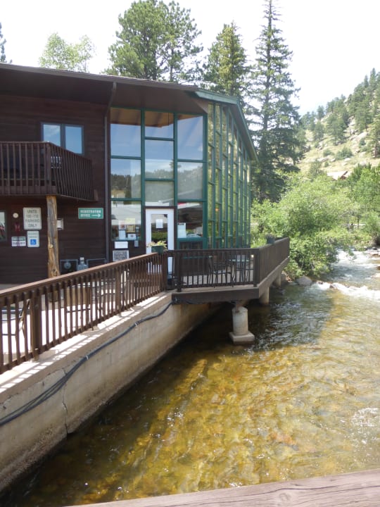 Außenansicht Hotel Nicky's Resort