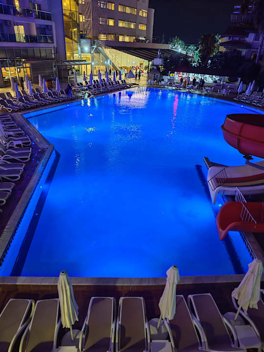 Pool Narcia Resort Side