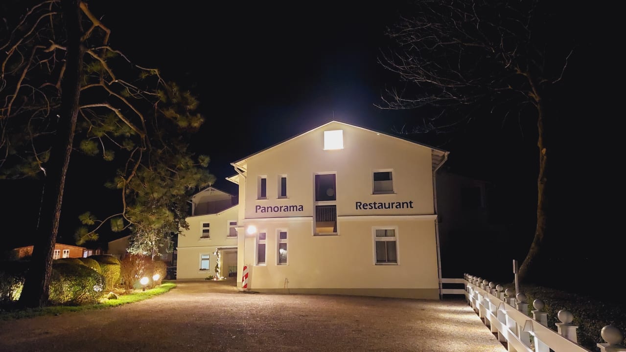 Außenansicht Panorama Hotel Lohme
