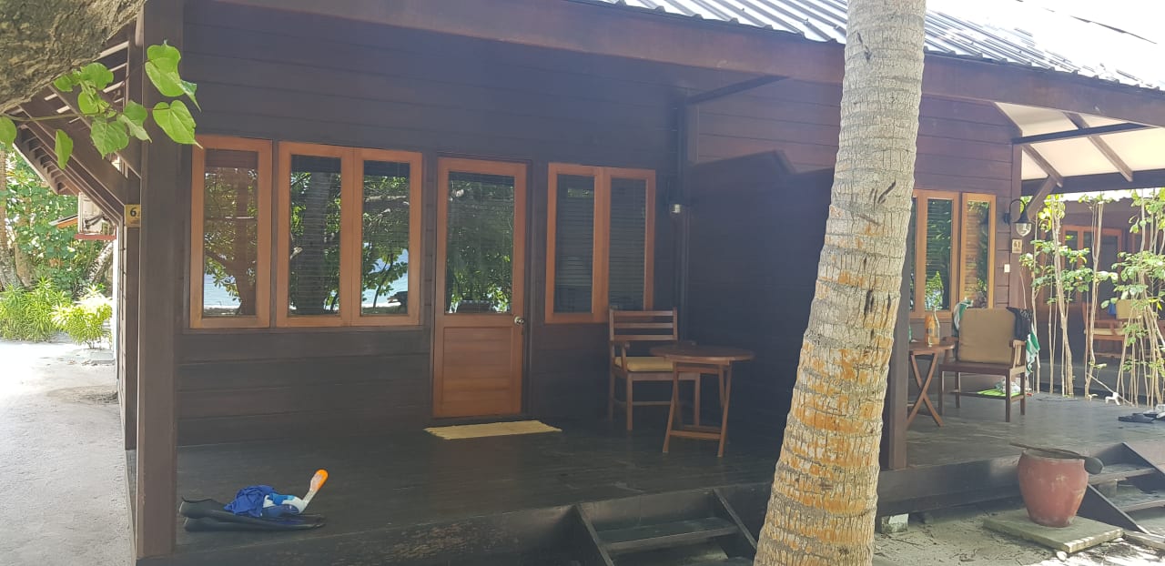 Zimmer Filitheyo Island Resort