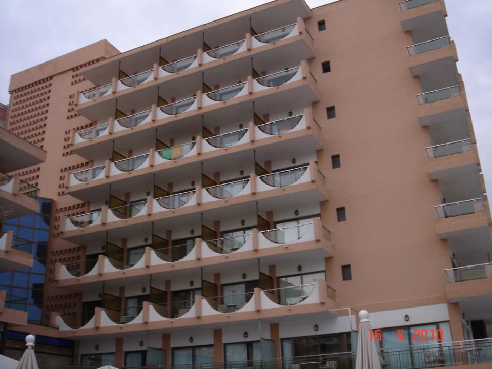 Außenansicht des Playa Golf Hotel Playa Golf