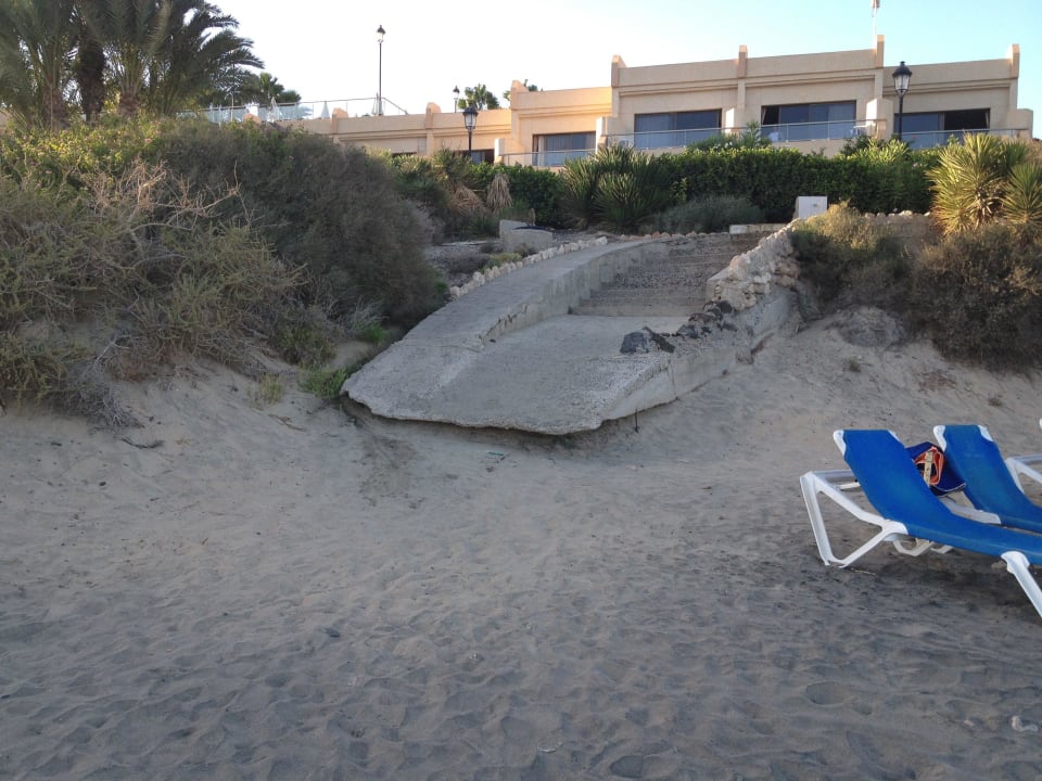 Man könnte etwas Sand anfüllen SBH Hotel Taro Beach