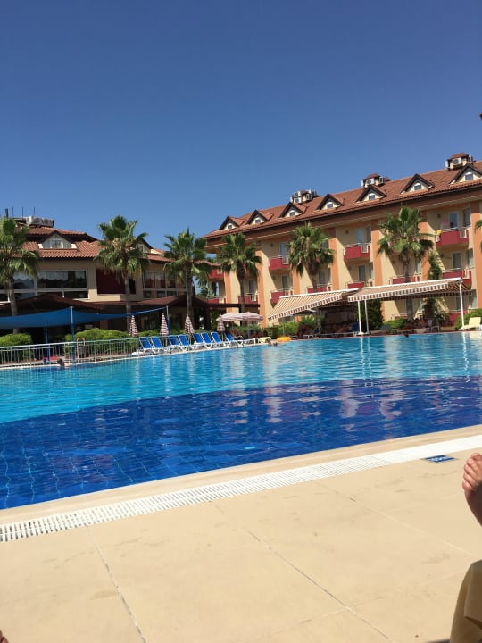 Am Morgen Hotel Orfeus Park