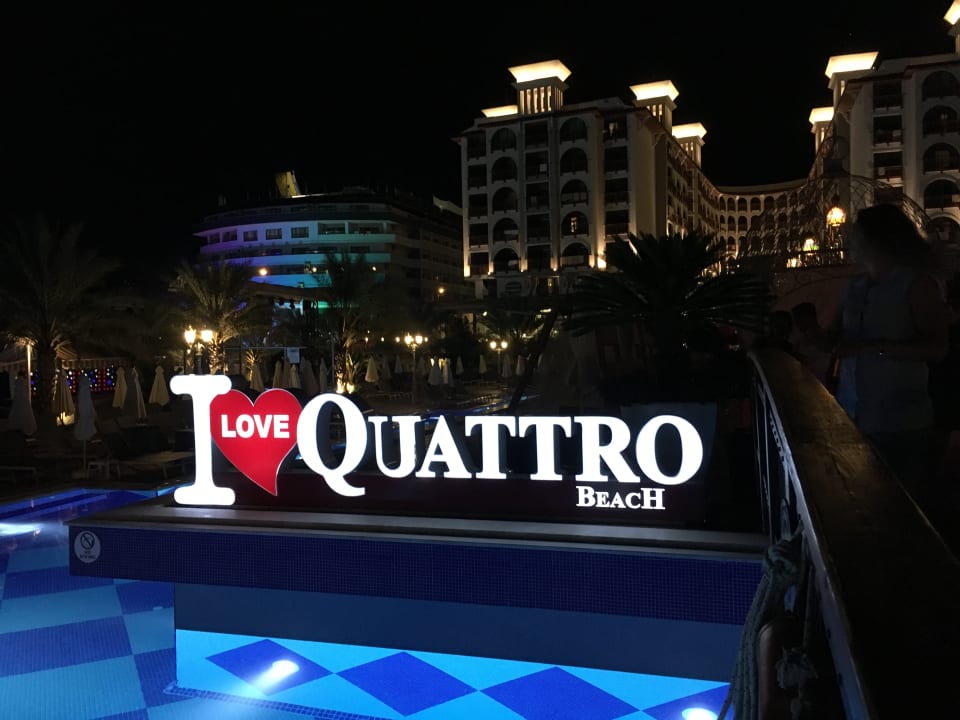 Außenansicht Quattro Beach Spa & Resort