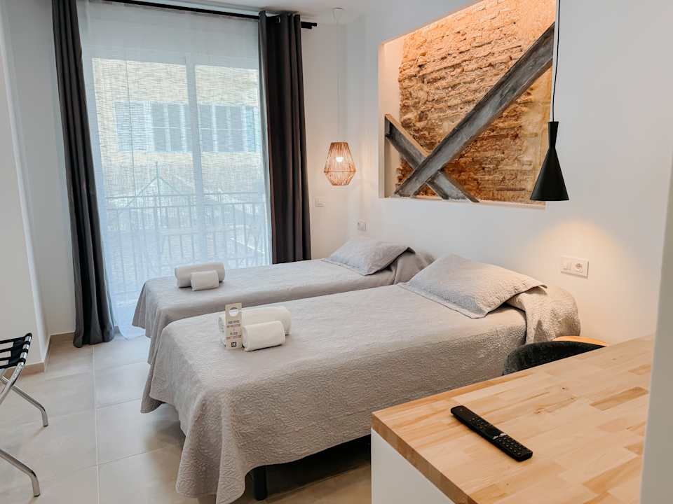 Zimmer Hulot B&B Valencia