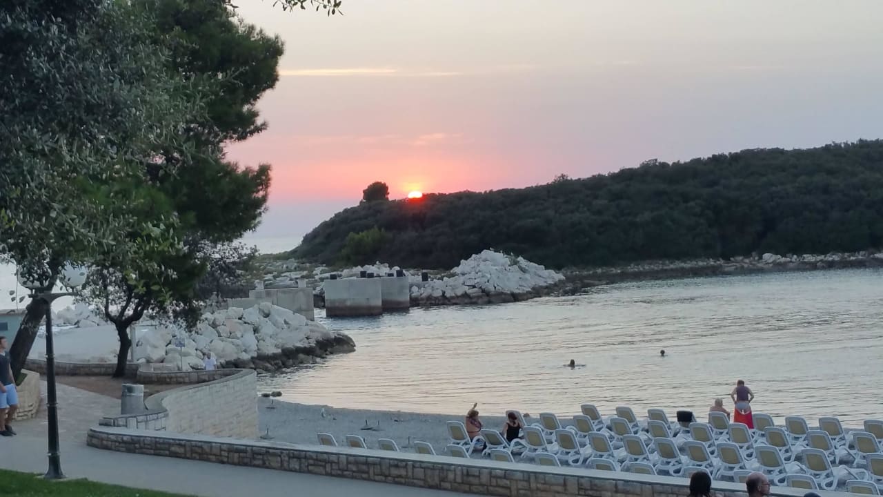 Strand am Abend Maistra Select Belvedere Resort