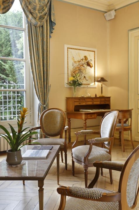 Lobby Chateau de La Rozelle Hotel