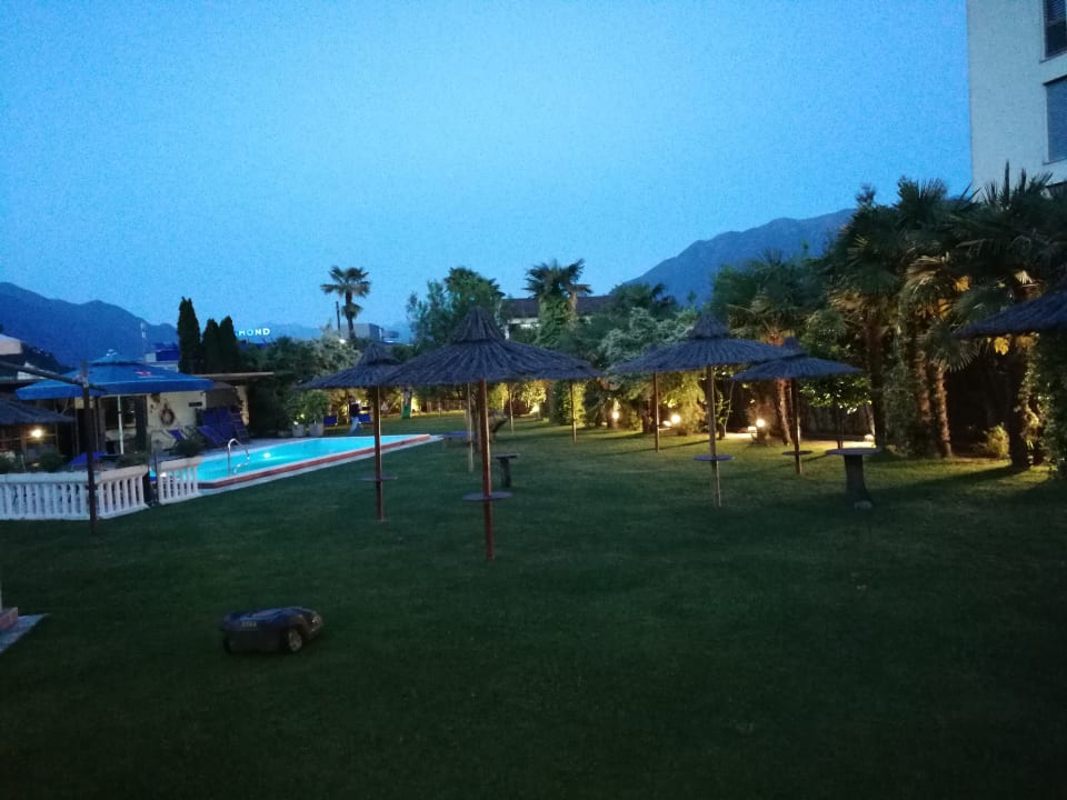 Gartenanlage Hotel Garni Tiziana