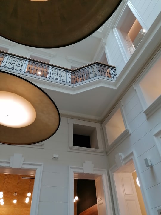 Lobby Hotel Moments Budapest