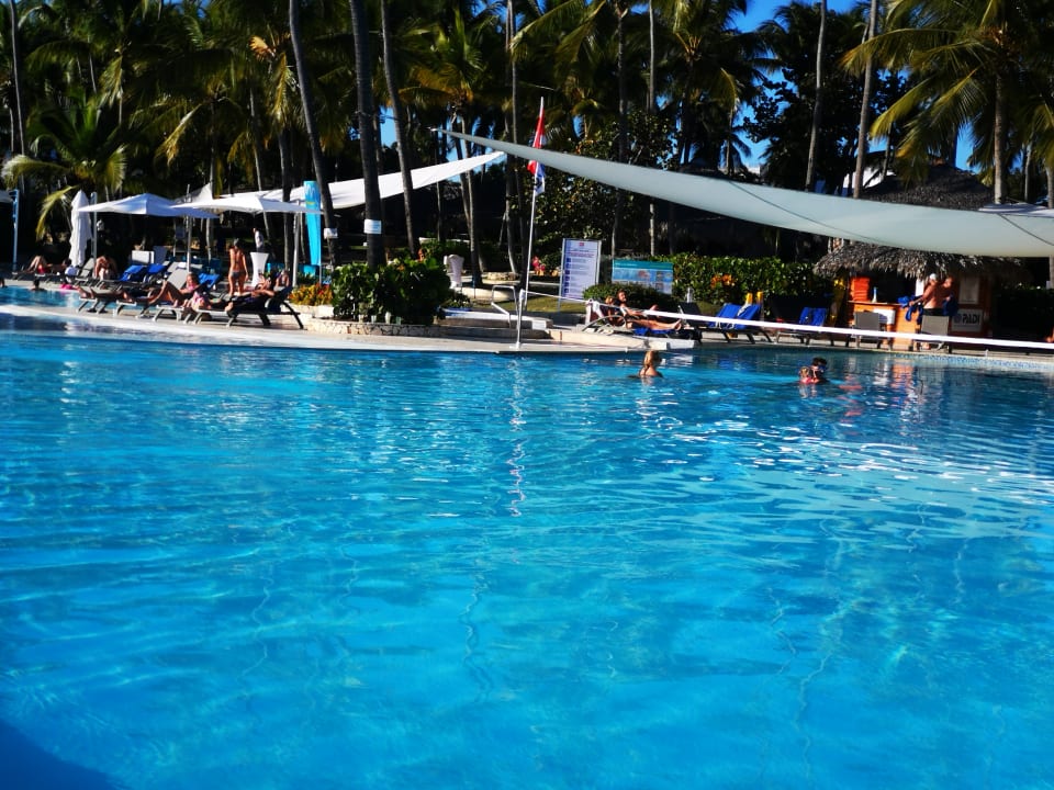 Pool Hotel Viva Dominicus Beach by Wyndham - All Inclusive Resort