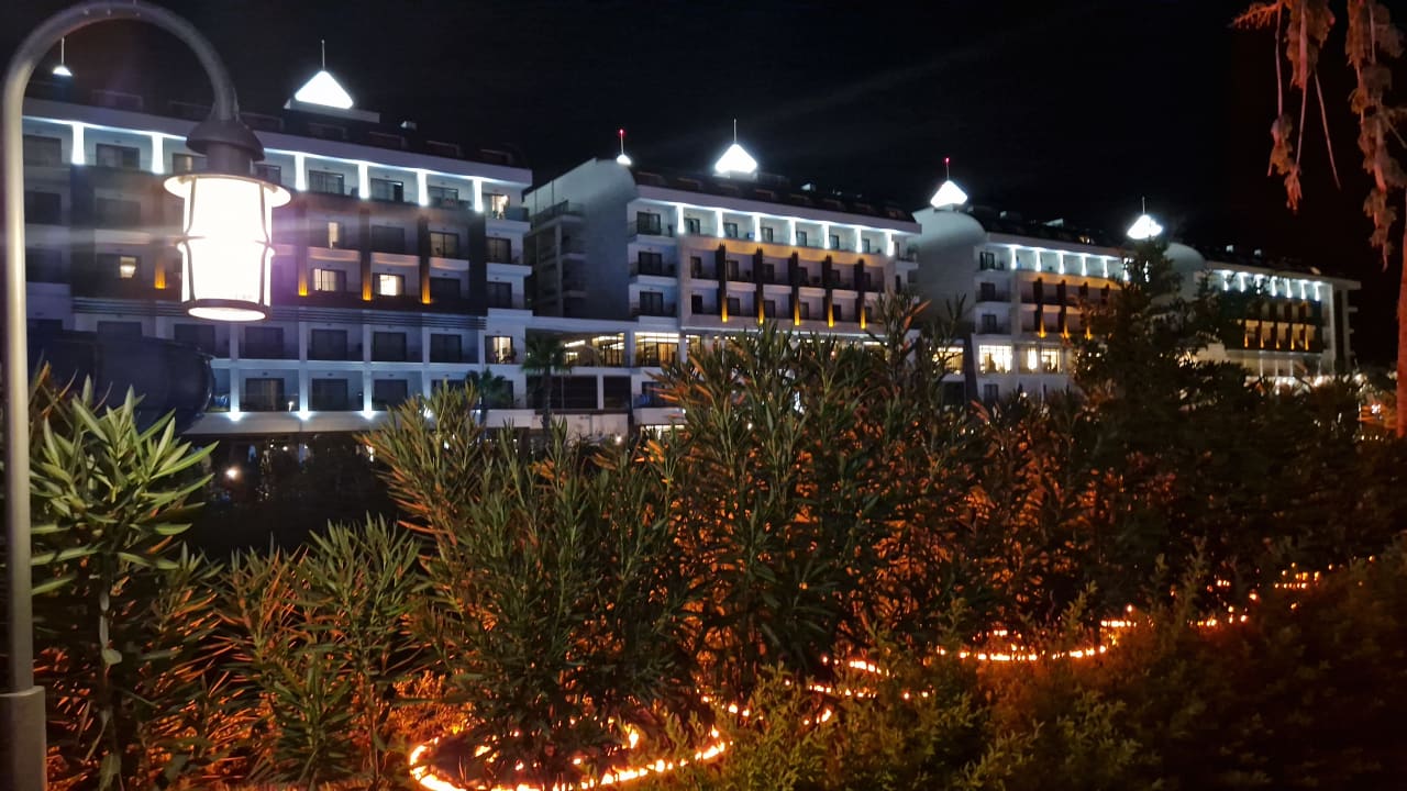 Außenansicht Diamond De Luxe Hotel & Spa