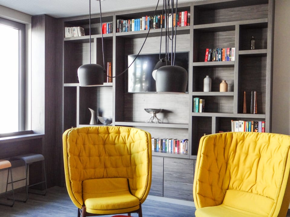 Lobby 7 Days Premium Hotel München-Sendling