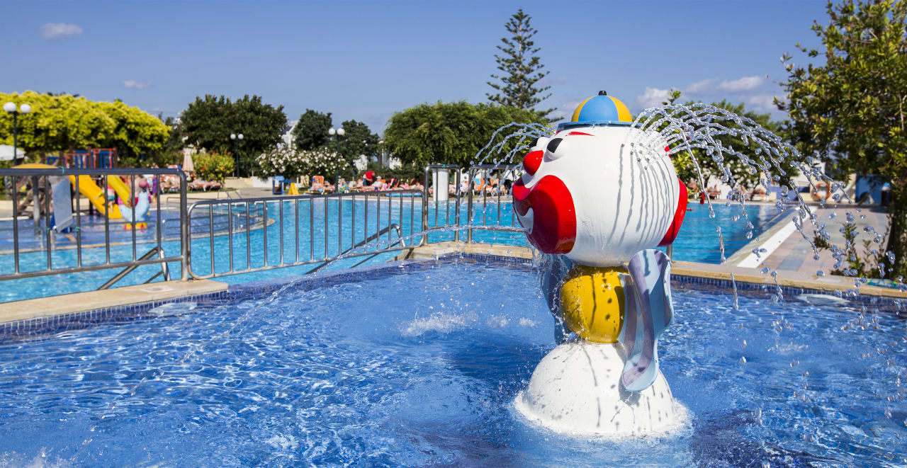 Pool TUI SUNEO Chrissi Amoudia