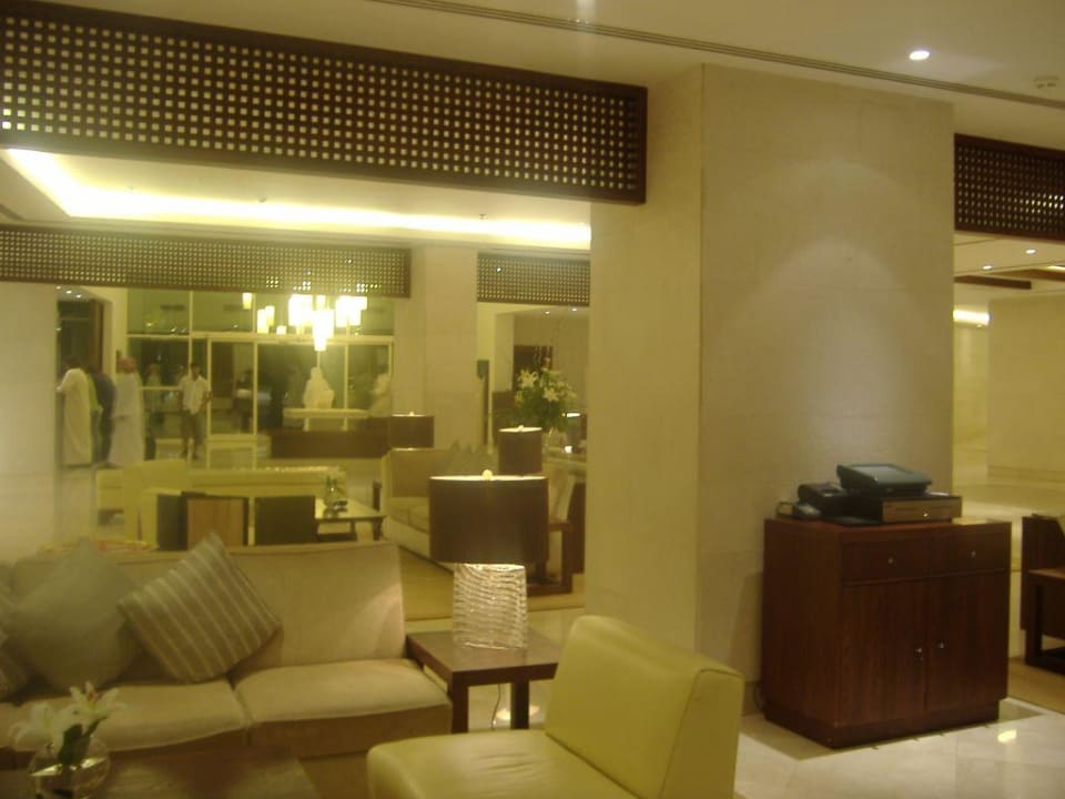 Lobby Radisson Blu Resort Fujairah