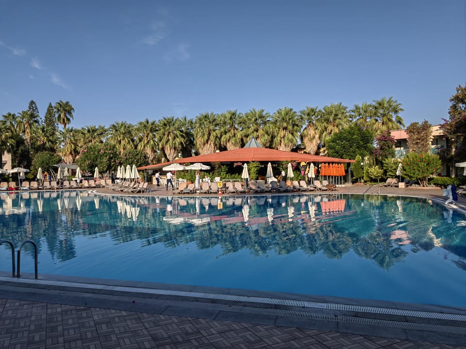 Pool VONRESORT Golden Beach