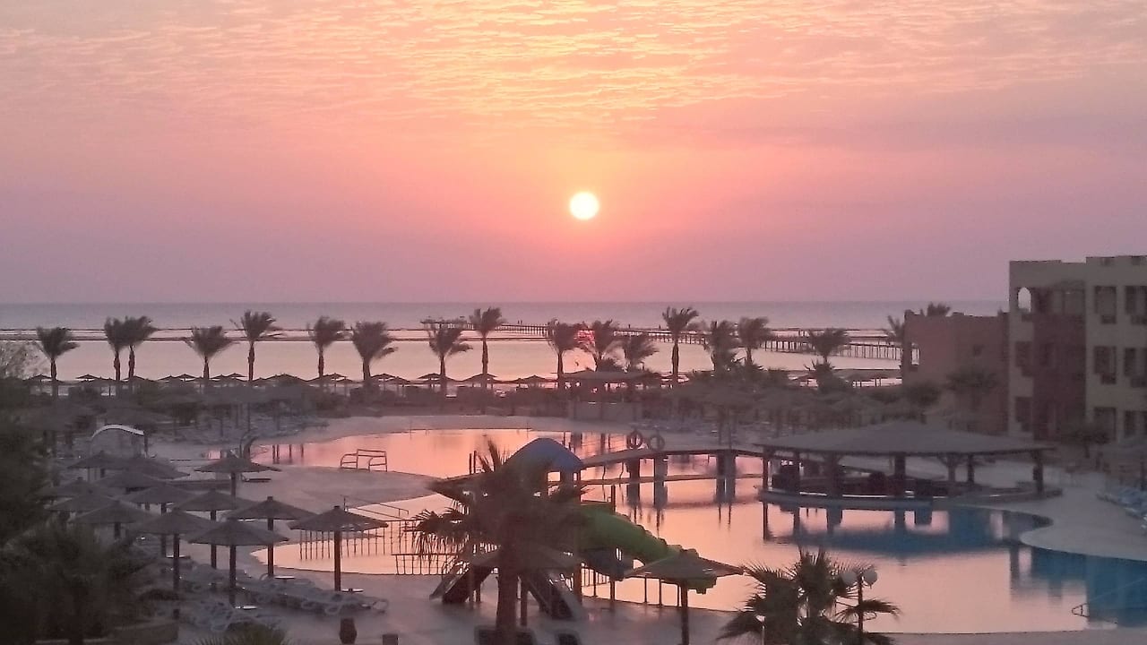 Sonnenaufgang Casa Mare Resort