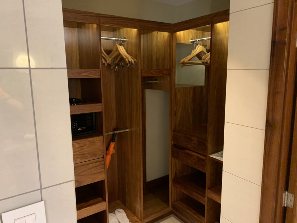 Zimmer Sands Suites Resort & Spa