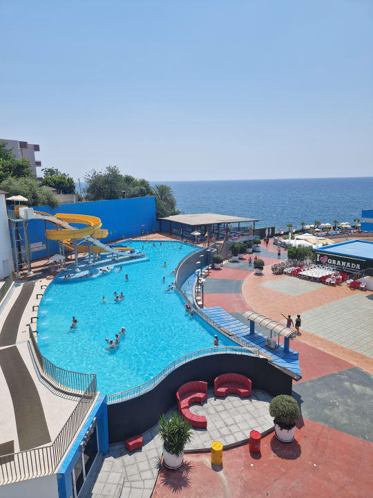 Pool Granada Luxury Okurcalar