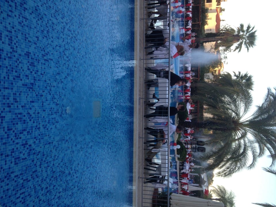 Galaabend Side Star Elegance