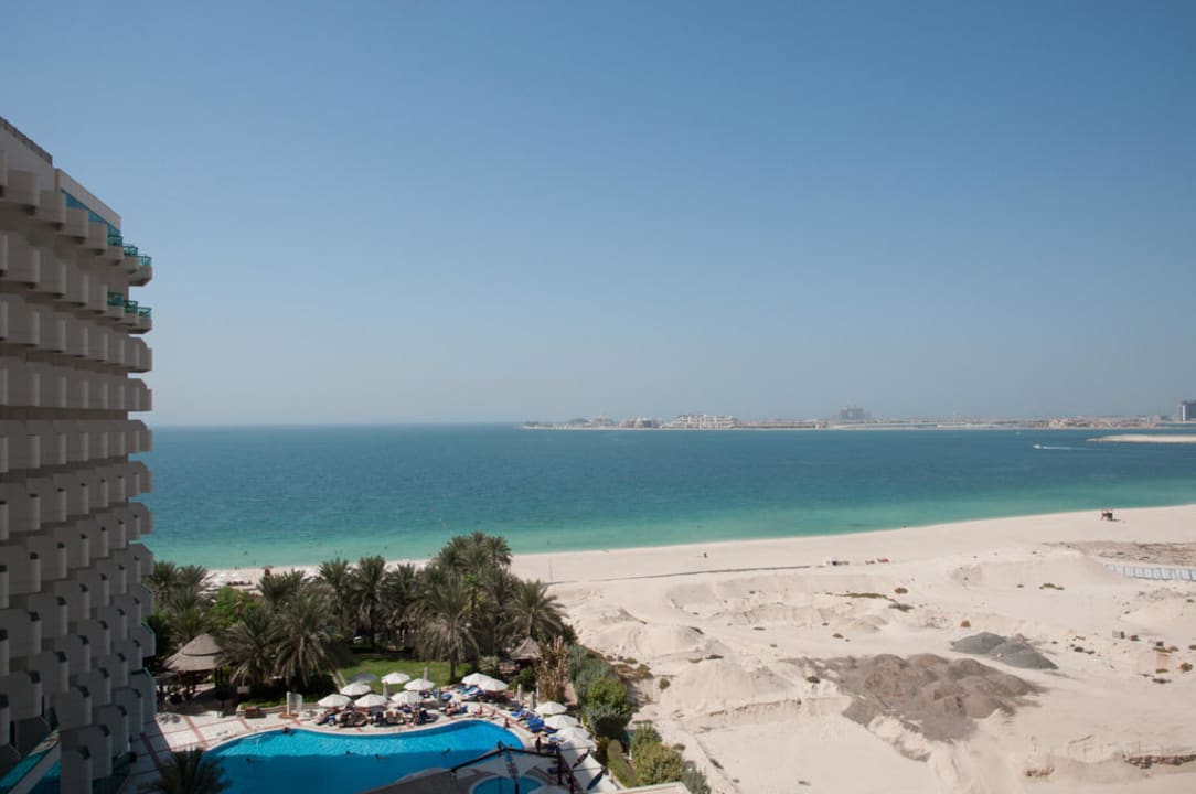 Ausblick aus dem Zimmer im 6. Stock Hilton Dubai Jumeirah