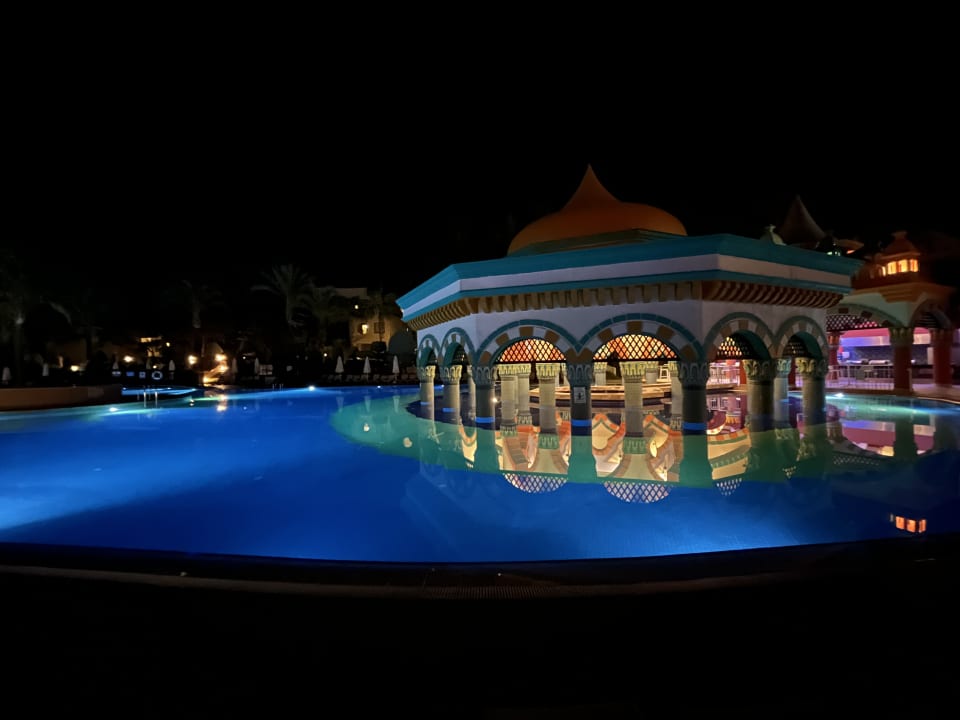 Außenansicht Kamelya Aishen Club