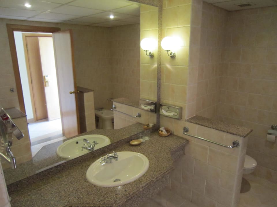 Bad Pickalbatros Dana Beach Resort - Hurghada