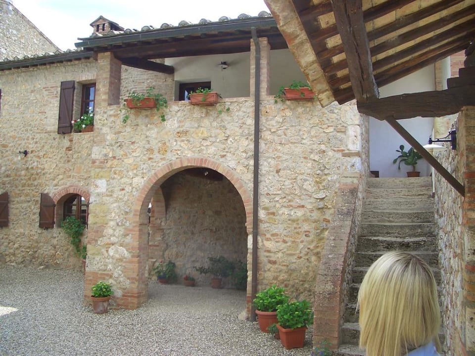 Innenhof Hotel Borgo Gallinaio