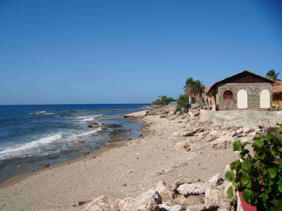 Hinten mit geschützem Badebereich  Hotel Islazul Costa Morena