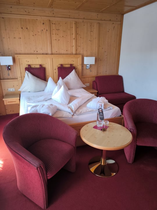 Zimmer Hotel Latini