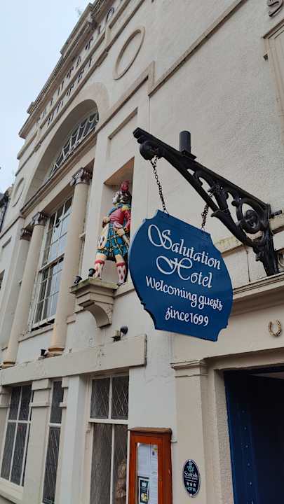 Außenansicht Salutation Hotel