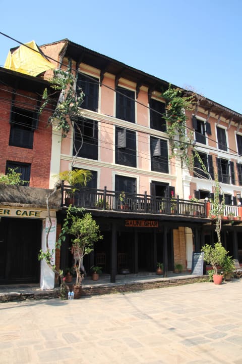 Hotel von außen Hotel Gaun Ghar Bandipur
