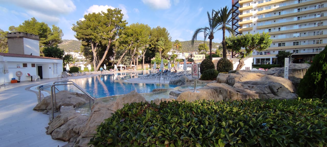 Pool BQ Belvedere Hotel