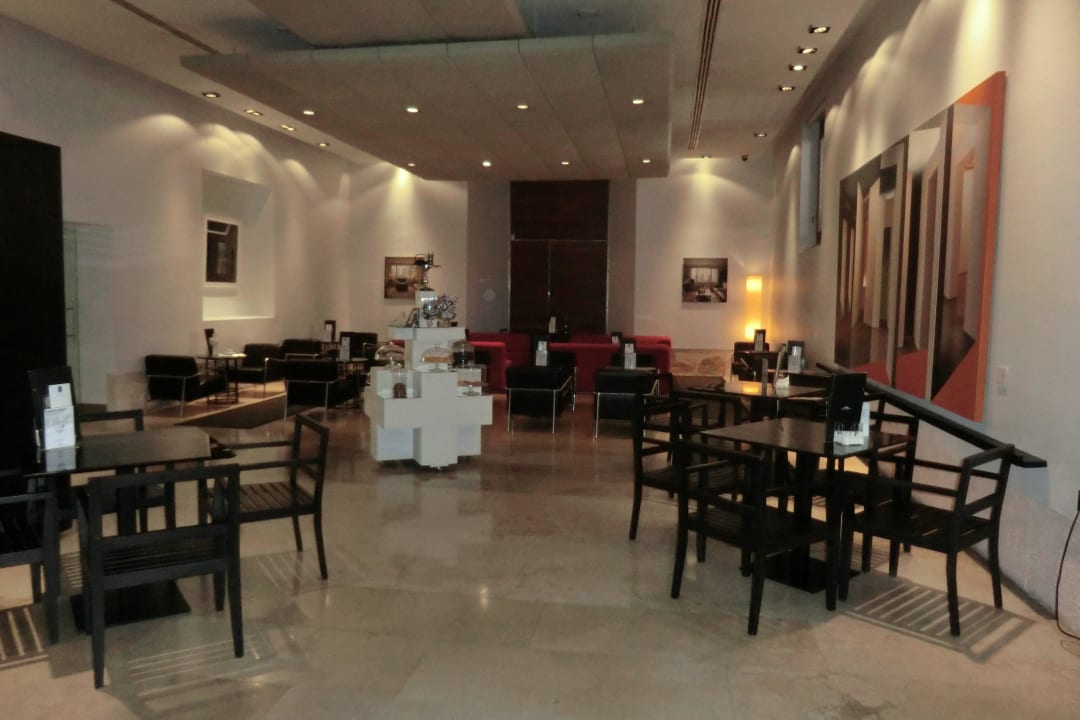 Die Cafeteria. Hotel Parador de Alcalá de Henares