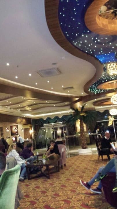 Lobby Dizalya Palm Garden