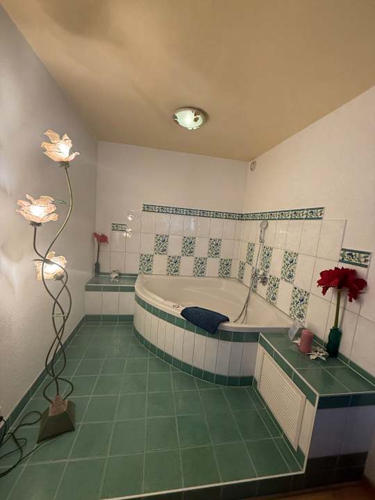 Zimmer Badehotel Salina Maris – Wellness & Vintage