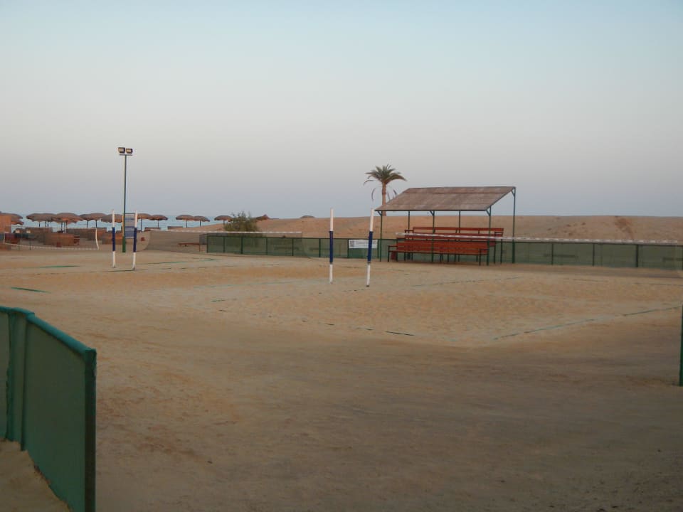 Volleyballfelder am Strand Hotel Gorgonia Beach Resort