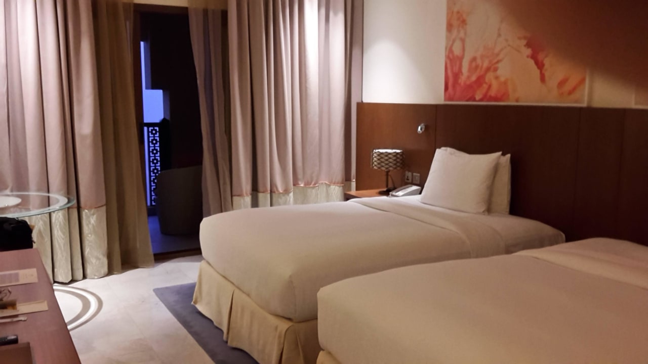 Zimmer Haupthaus DoubleTree by Hilton Resort & Spa Marjan Island