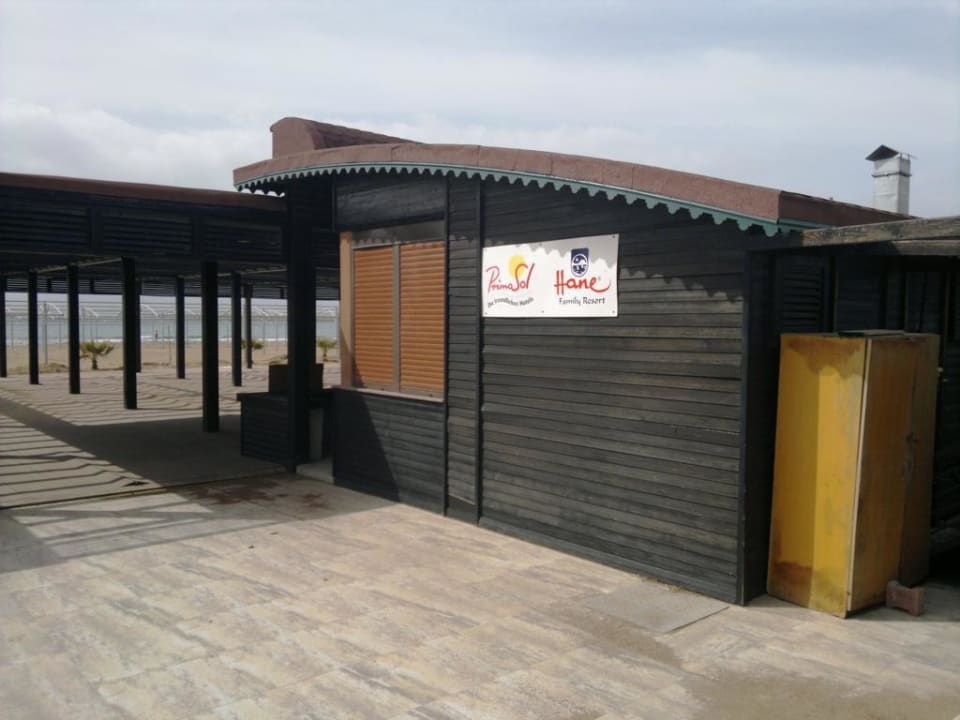 Strandbar Hane Family Resort