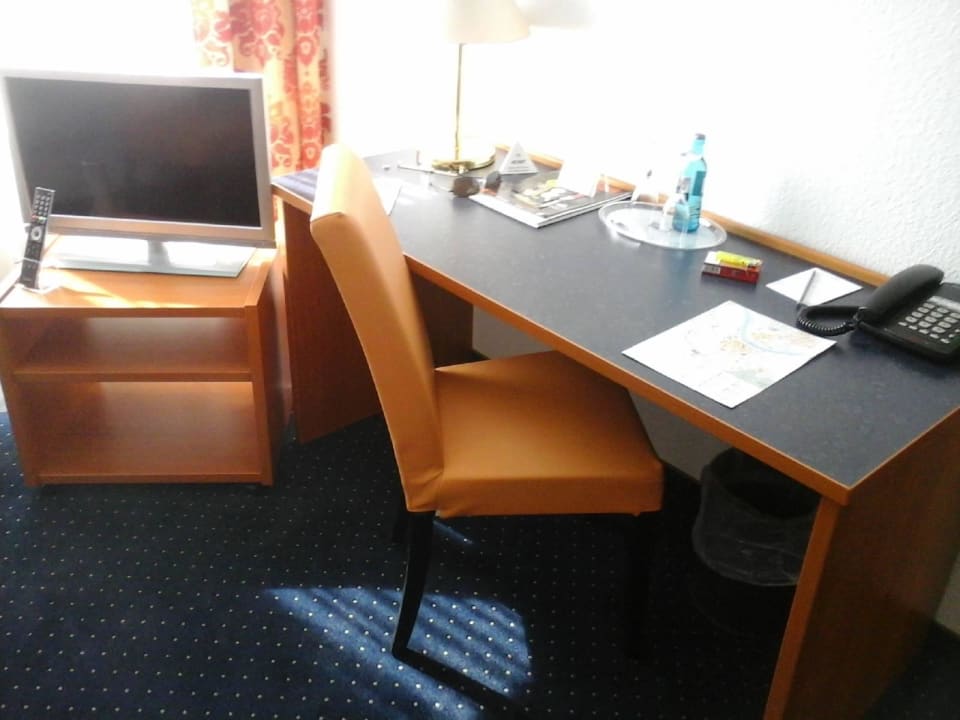 Mit Wasser ACHAT Hotel Dresden Altstadt